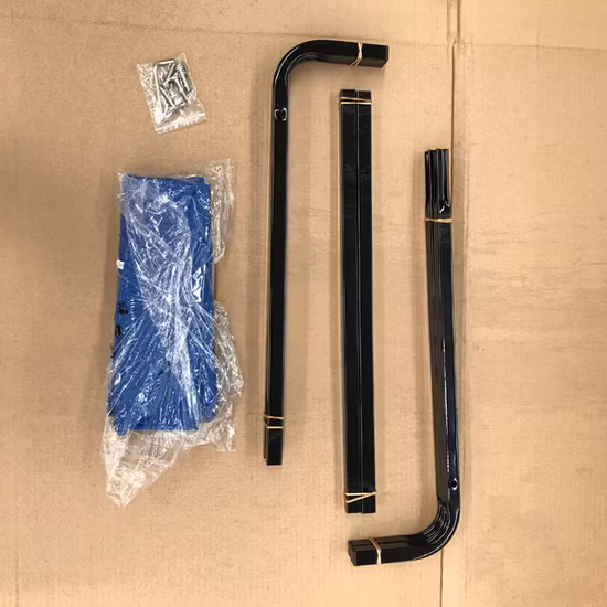 Großes, erhöhtes Haustier mit Stahlrahmen für den Innen- und Außenbereich